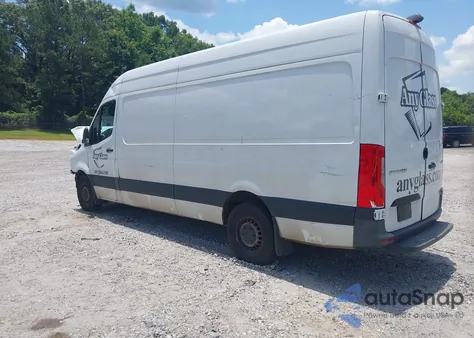 2022 Mercedes-Benz Sprinter 2500 High Roof V6 из США, поврежденный, VIN W1Y4ECHY7NT081479